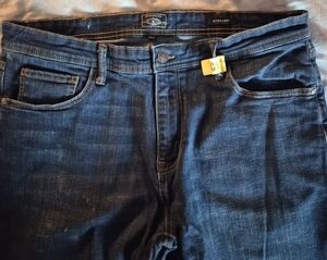 Wrangler Men's Dark Blue Straight Jeans